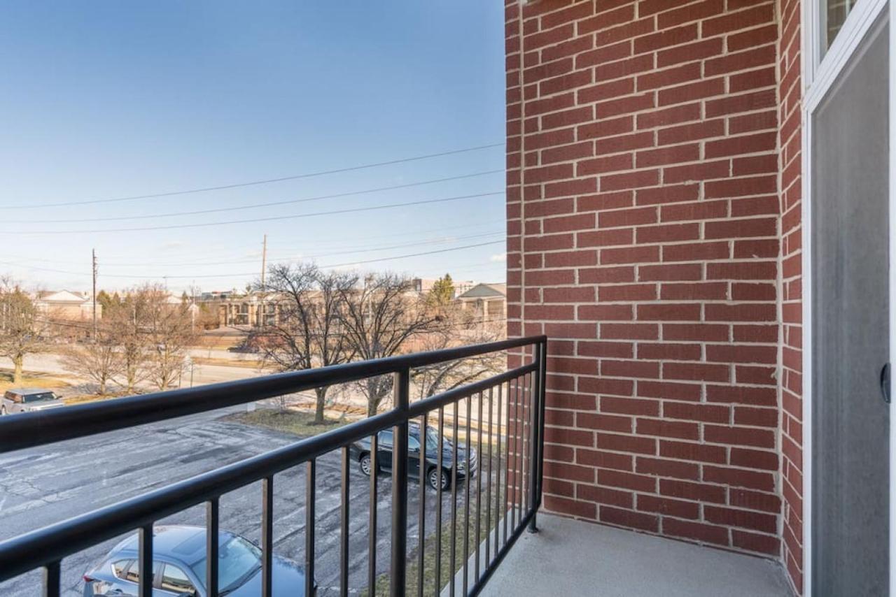Private Bed Downtown Indy - Shared Indianápolis Exterior foto